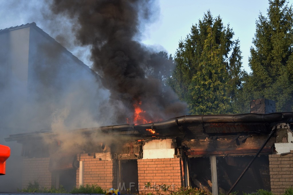 Feuer 2 Y Explo Koeln Hoehenhaus Scheuerhofstr P1423.JPG